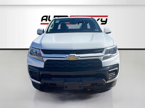 Used 2022 Chevrolet Colorado LT w/ Safety Package image 2