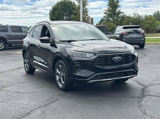 Used 2024 Ford Escape ST-Line w/ Tech Pack #1 AWD/4WD video 1