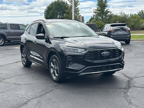 Used 2024 Ford Escape ST-Line w/ Tech Pack #1 AWD/4WD image 1