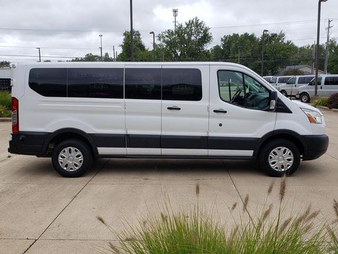 Used 2015 Ford Transit 350 XLT RWD image 7