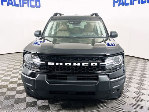 Used 2025 Ford Bronco Sport Outer Banks AWD/4WD image 3