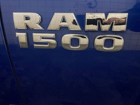 Used 2018 RAM 1500 Express image 23