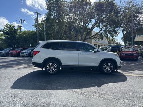 Used 2016 Honda Pilot EX image 5