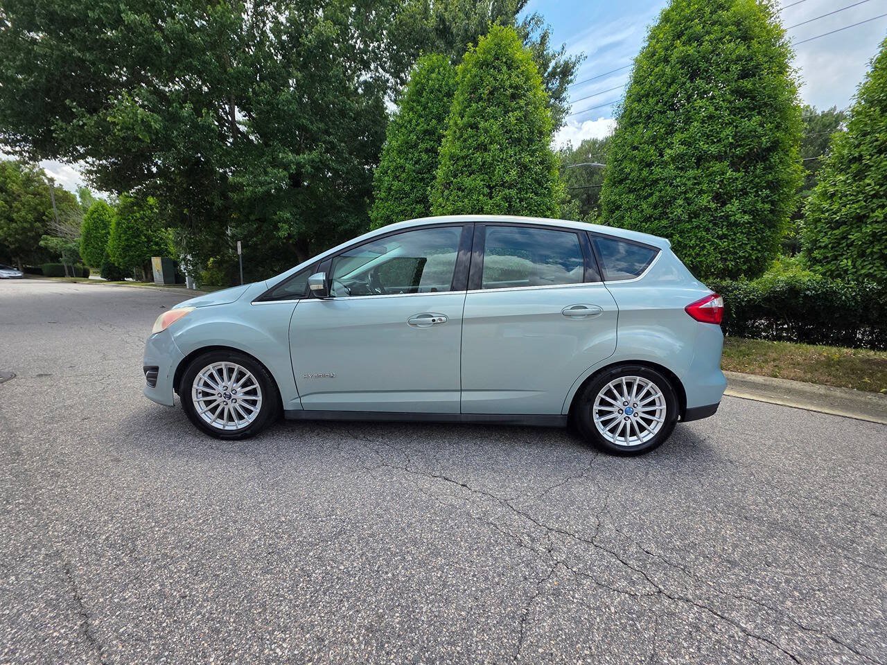 Used 2013 Ford C-MAX SEL FWD image 2