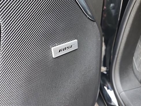 Used 2025 GMC Yukon Denali image 35