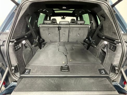 Used 2025 BMW ALPINA XB7 image 28