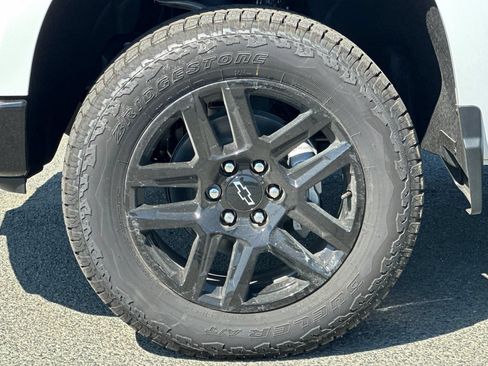 New 2026 Chevrolet Silverado 1500 LT Trail Boss w/ Convenience Package II AWD/4WD image 32