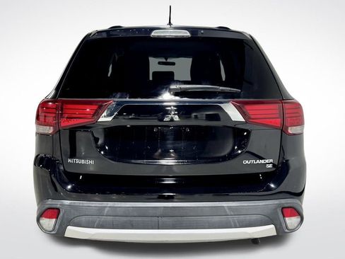 Used 2016 Mitsubishi Outlander SE image 7