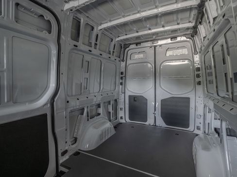 New 2025 Mercedes-Benz Sprinter 2500 image 26