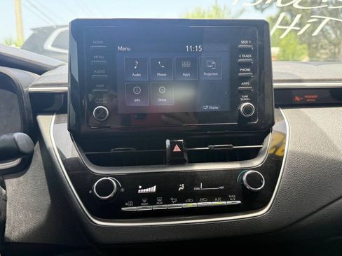 Used 2022 Toyota Corolla L FWD image 16