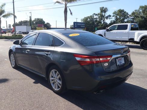 Used 2013 Toyota Avalon XLE FWD image 5