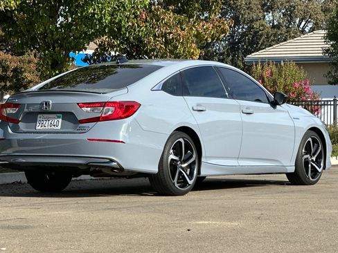 Used 2022 Honda Accord Sport image 4