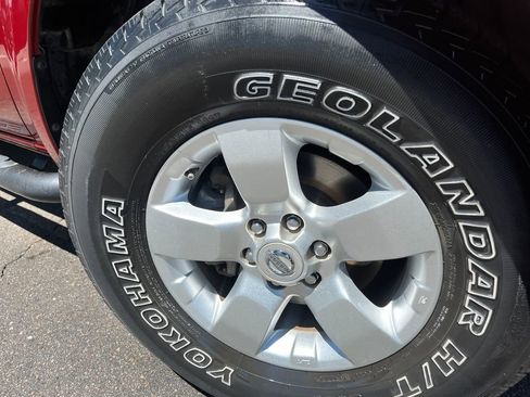 Used 2013 Nissan Frontier SV RWD image 37