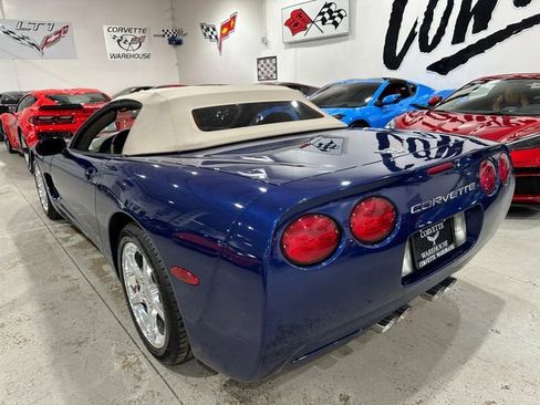 Used 2004 Chevrolet Corvette Convertible w/ Preferred Equipment Group RWD image 3