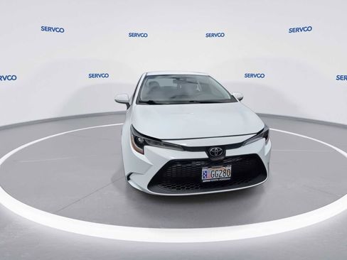 Used 2022 Toyota Corolla LE FWD image 4