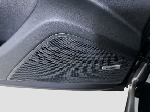 Certified 2025 Porsche Cayenne S AWD/4WD image 21