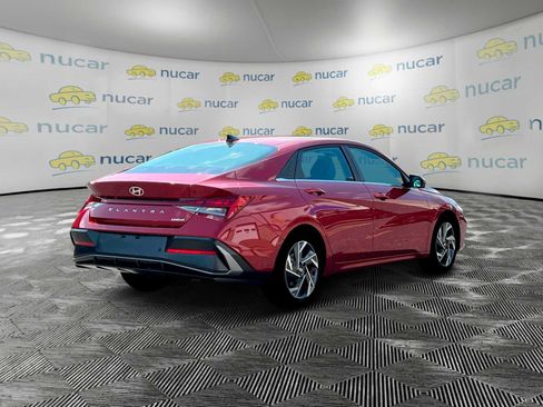 Used 2025 Hyundai Elantra Limited image 8