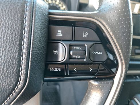 Used 2022 Toyota Tundra SR5 image 16