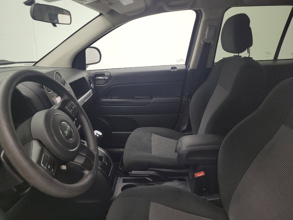 Used 2015 Jeep Compass Sport w/ Power Value Group FWD image 17