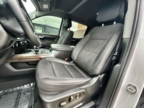 Used 2023 Chevrolet Silverado 1500 RST image 13