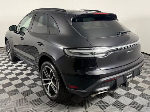 New 2026 Porsche Macan image 3