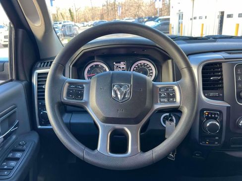 Used 2024 RAM 1500 Classic SLT AWD/4WD image 14