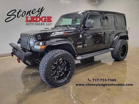 Used 2021 Jeep Wrangler Unlimited Sahara AWD/4WD image 1