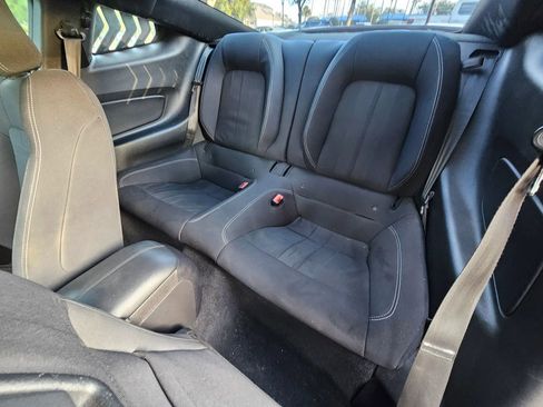 Used 2019 Ford Mustang Coupe w/ Equipment Group 101A RWD image 30