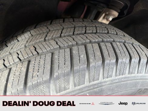 Used 2019 Jeep Grand Cherokee Limited w/ Trailer Tow Group IV AWD/4WD image 24