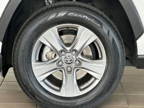 Certified 2024 Toyota RAV4 XLE image 27