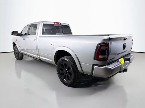 Used 2022 RAM 3500 Laramie AWD/4WD image 8