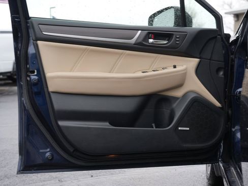 Used 2018 Subaru Legacy 2.5i Limited image 16