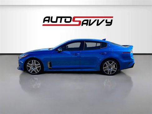 Used 2022 Kia Stinger GT2 image 4