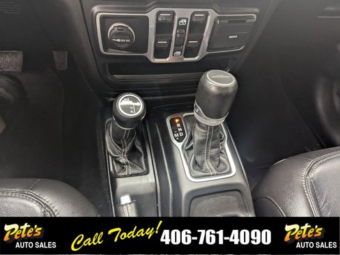 Used 2020 Jeep Gladiator Overland image 23