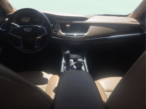 Used 2023 Cadillac XT5 Premium Luxury w/ Platinum Package FWD image 12