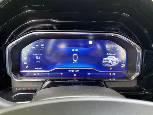 Used 2023 Chevrolet Silverado 1500 LTZ image 22