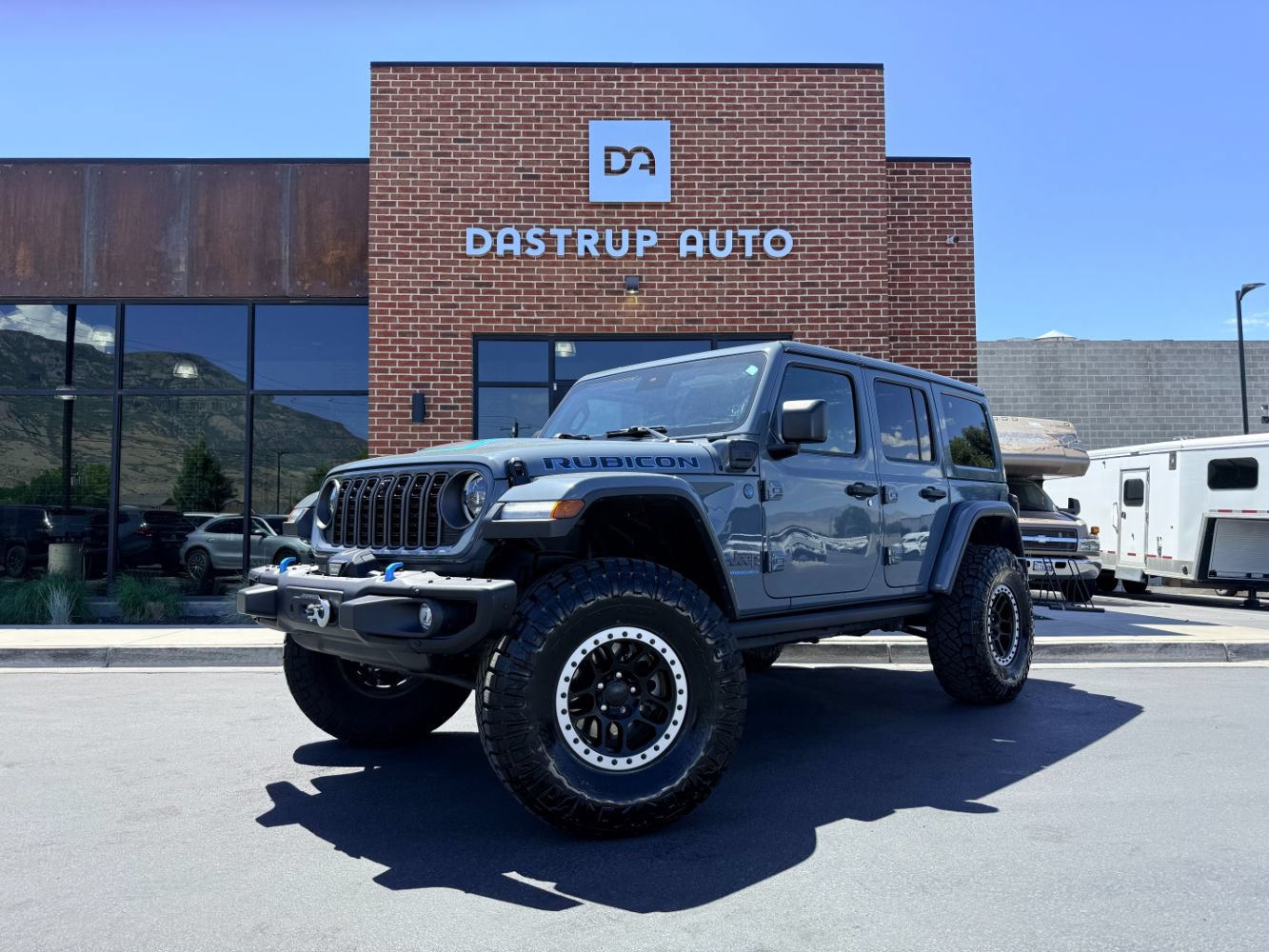Used 2024 Jeep Wrangler Unlimited Rubicon 4xe AWD/4WD image 1