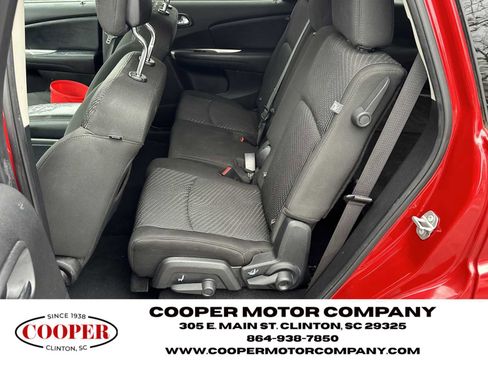 Used 2020 Dodge Journey SE image 20