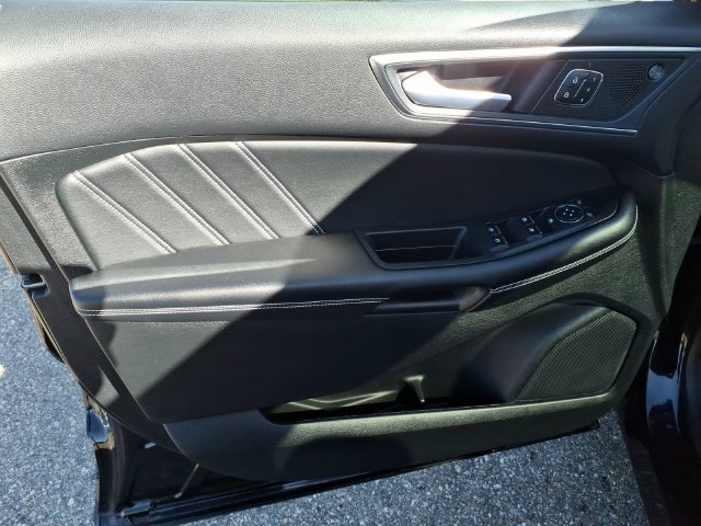 Certified 2024 Ford Edge ST w/ Equipment Group 401A AWD/4WD image 11