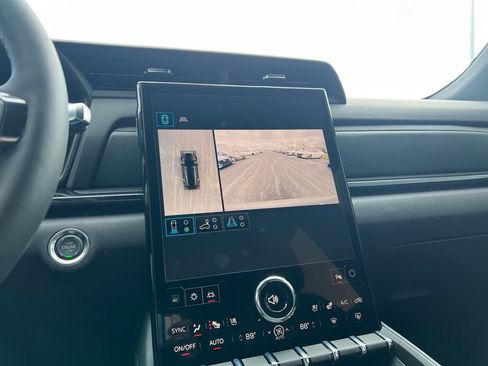 Used 2026 GMC Terrain AT4 w/ Convenience Package III image 33