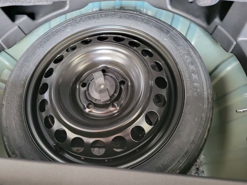 Certified 2022 Chevrolet Equinox LS w/ LS Convenience Package image 40