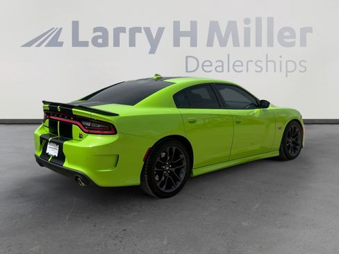 Used 2023 Dodge Charger Scat Pack w/ Plus Group RWD image 5