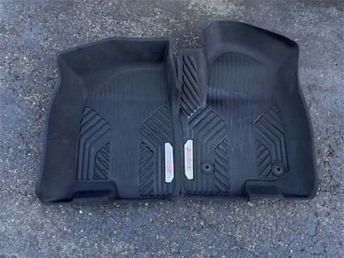 Certified 2024 Chevrolet Silverado 1500 LT Trail Boss w/ Convenience Package II image 33