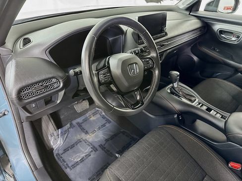 Used 2024 Honda HR-V Sport image 17