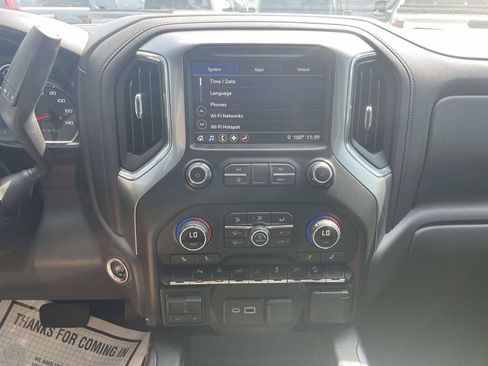 Used 2019 Chevrolet Silverado 1500 LT Trail Boss AWD/4WD image 21