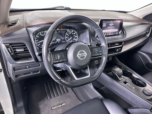 Used 2021 Nissan Rogue SV w/ Premium Package image 46