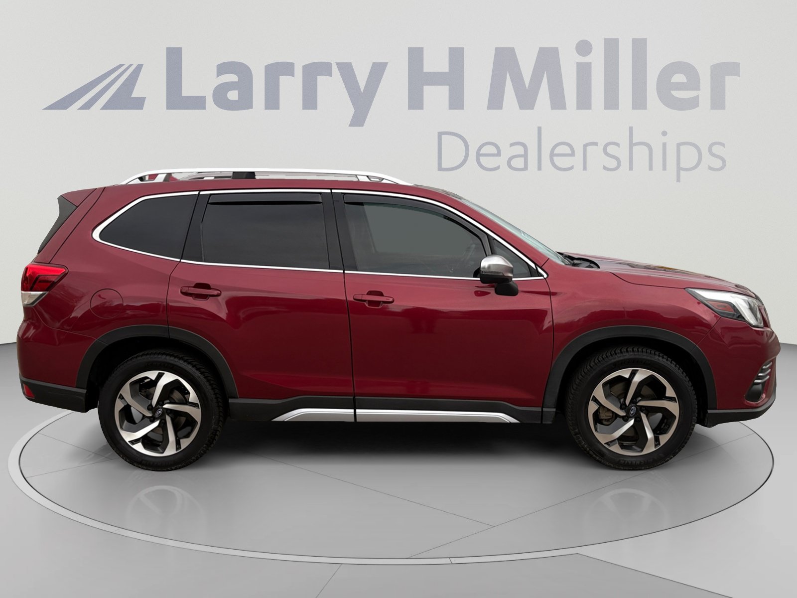 Used 2022 Subaru Forester Touring w/ Popular Package #3 AWD/4WD image 6