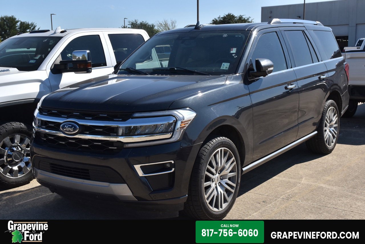 Used 2022 Ford Expedition Limited RWD image 1