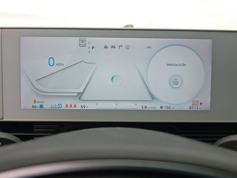 Used 2024 Hyundai Ioniq 5 SE AWD/4WD image 4