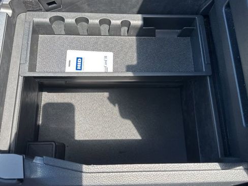 Used 2021 Ford Expedition XLT RWD image 31